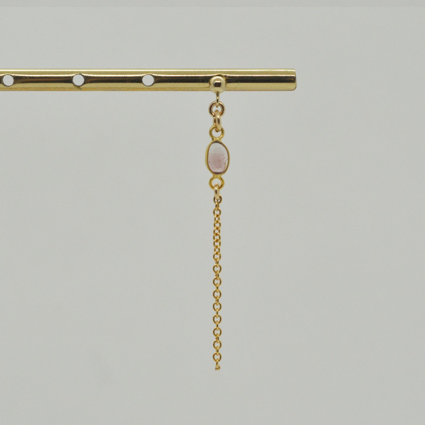 Boucle d'oreille en laiton Goldfiled Tourmaline et longue chaine pendante