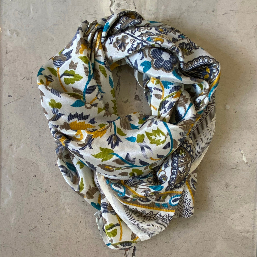 Foulard carré