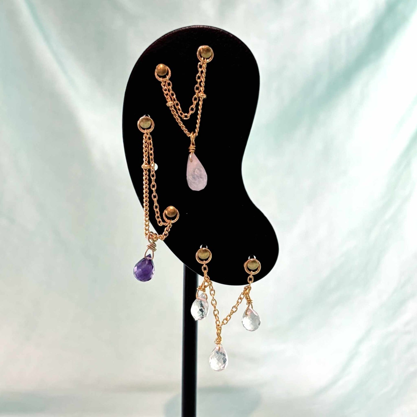 Chaine d'oreille double moyenne avec une goutte en Amethyste violette