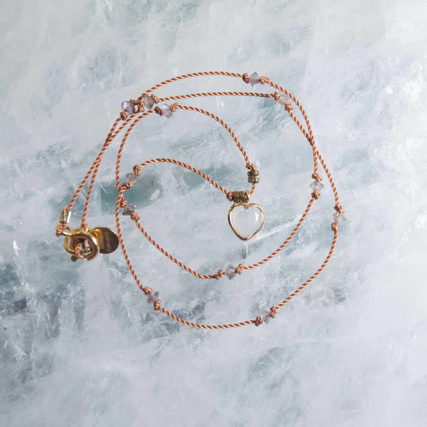 Chocker LOVE Coeur en pierre de lune et labradorites