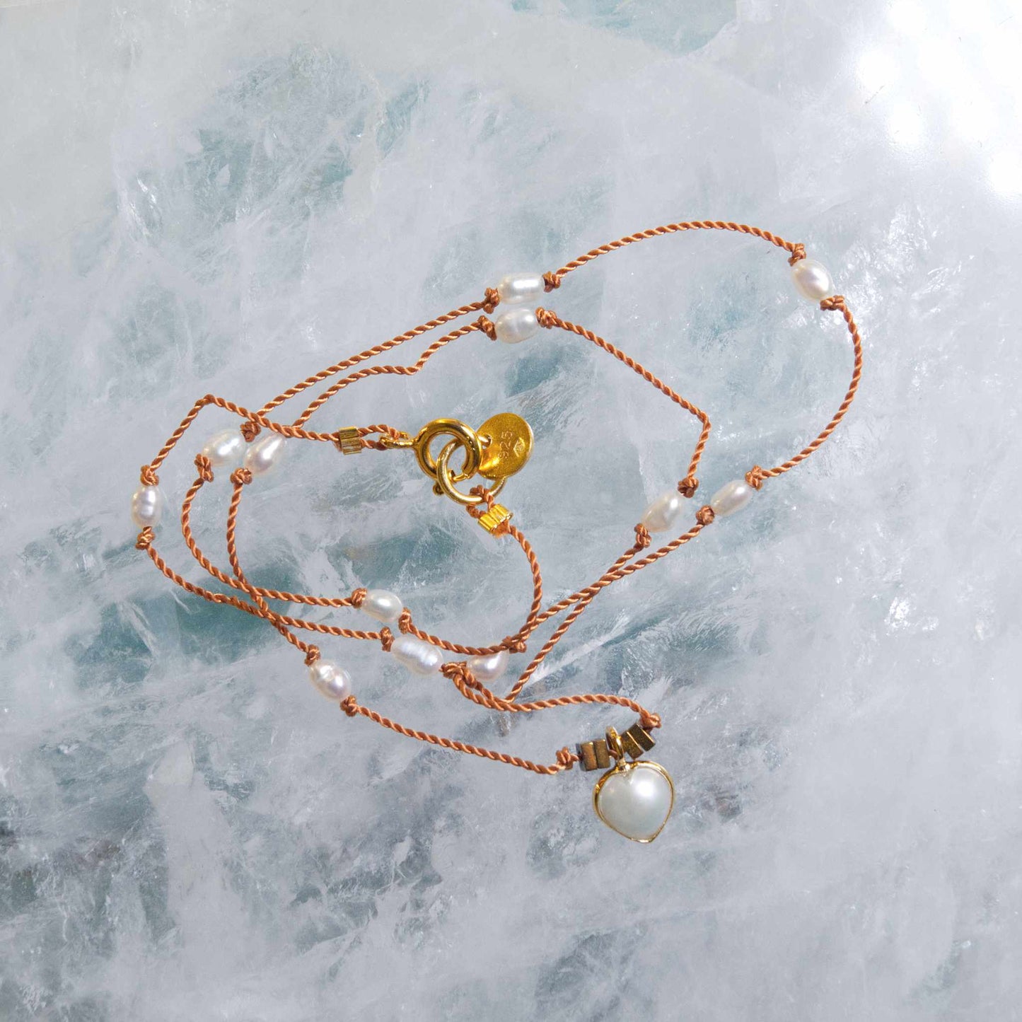 Chocker LOVE Coeur Perle et  Perles d'eau douce