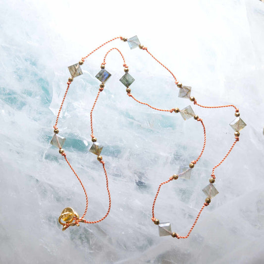 Collier Nylon et Losanges de Labradorites