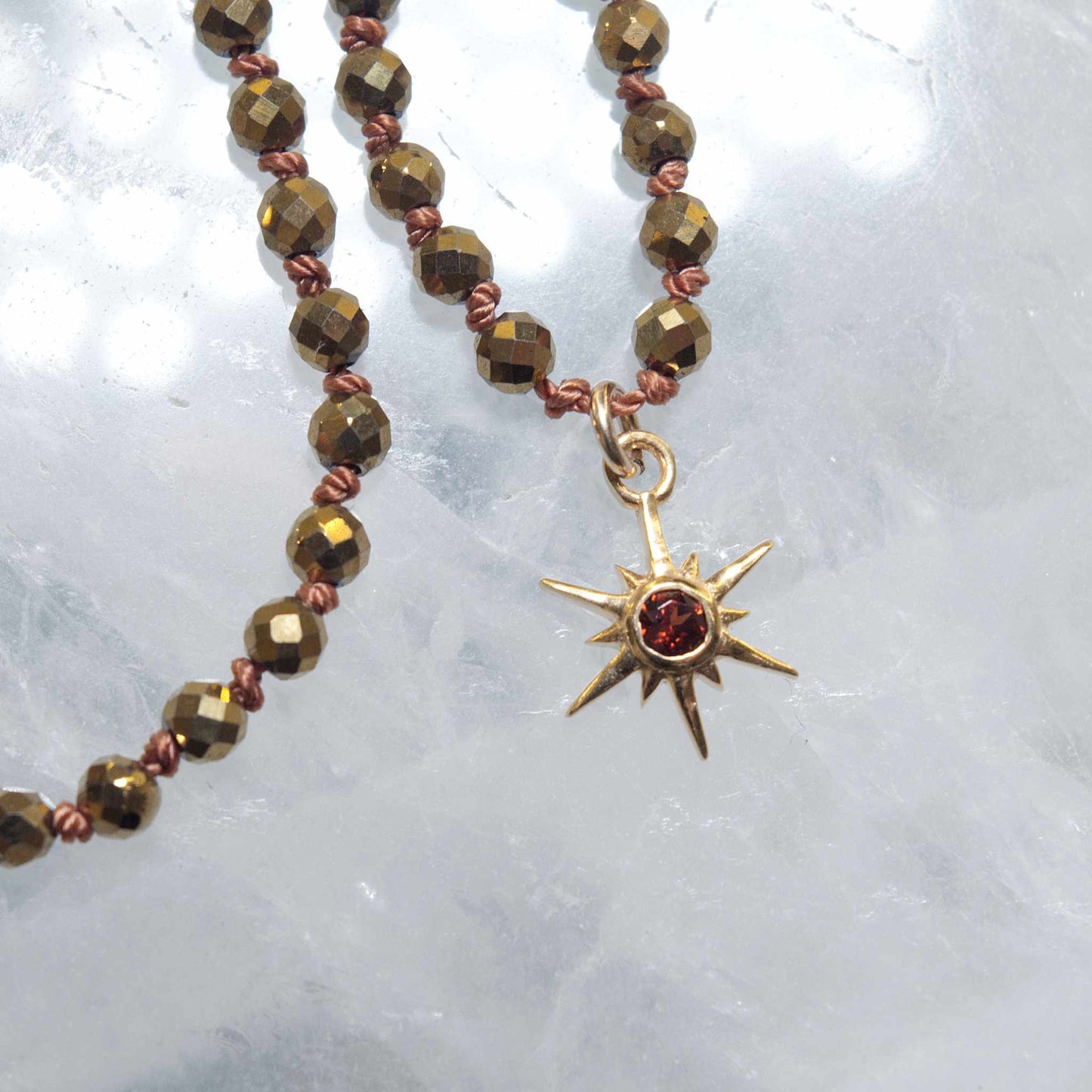 Collier Multi Hématites SUN Grenat