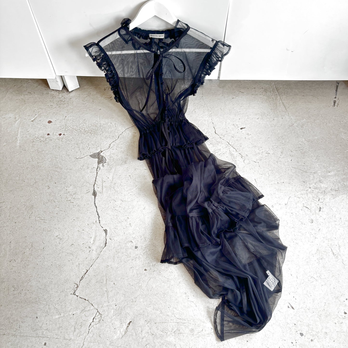 Robe longue noire SONGE en Résille